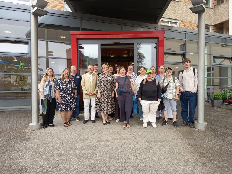 Pressemitteilung Armin Grau, MdB und Corinna Rüffer, MdB zum Besuch des Marienhaus Campus Hermeskeil